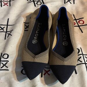 Rothy's Tan and Black Flats